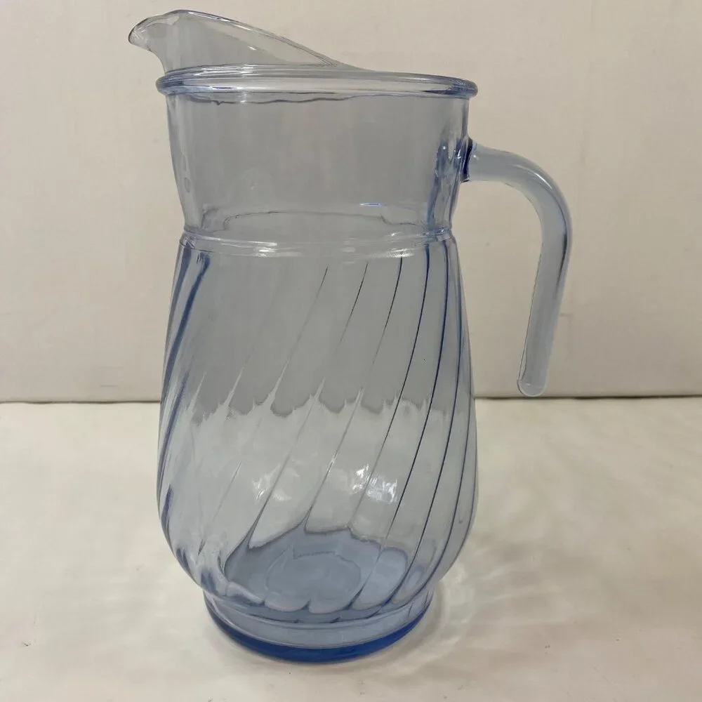 Indiana Glass Light Blue Twisted Optic Swirl Water Pitcher Ice Lip